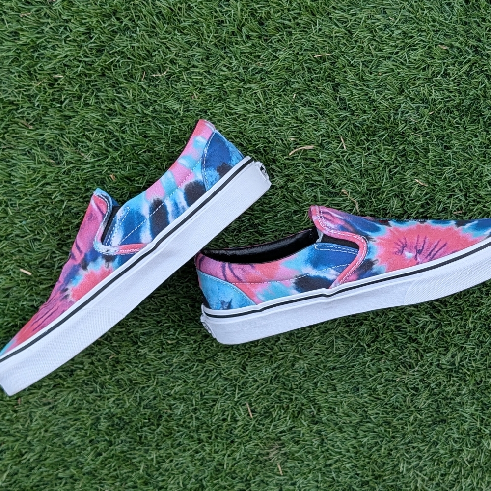 Vans Multicolor Tie-Dye Slip-Ons - Picture 13 of 15